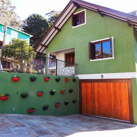 Gramado Suites Residence Possui 5 Quartos E 5 Banheiros Екстер'єр фото