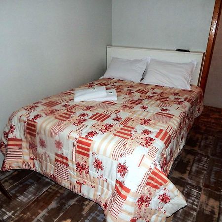 Gramado Suites Residence Possui 5 Quartos E 5 Banheiros Екстер'єр фото