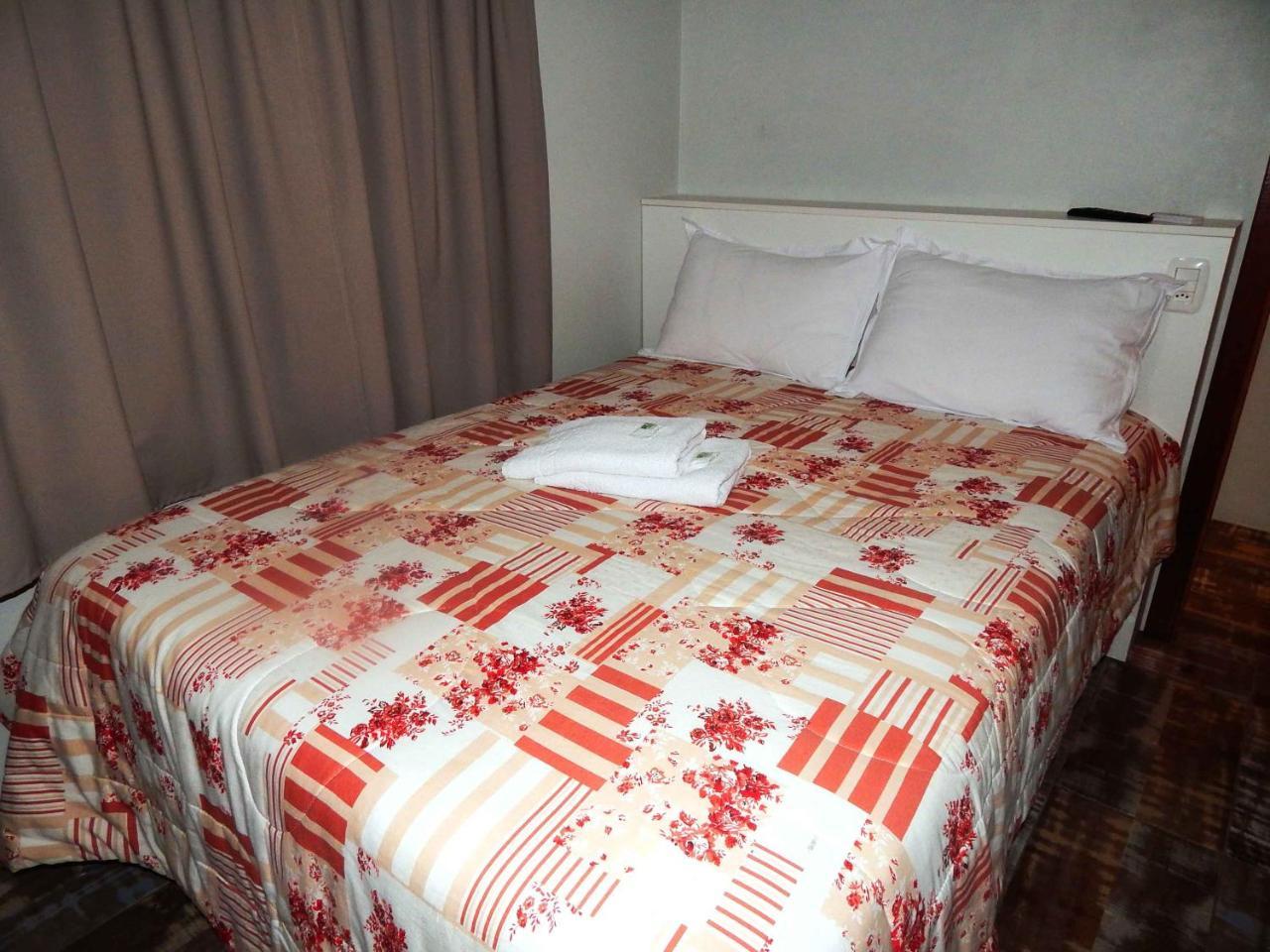 Gramado Suites Residence Possui 5 Quartos E 5 Banheiros Екстер'єр фото